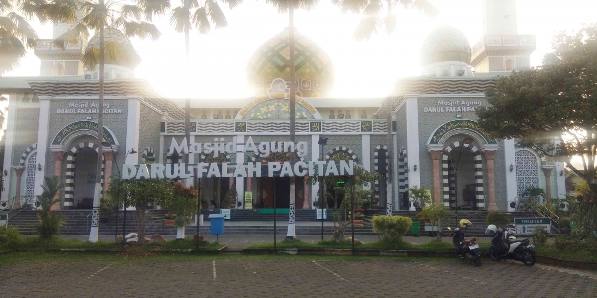 Masjid Darul Falah: Menyambungkan Jiwa dan Komunitas di Cilacap